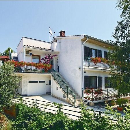 Apartments Novacic Πόρετς Εξωτερικό φωτογραφία