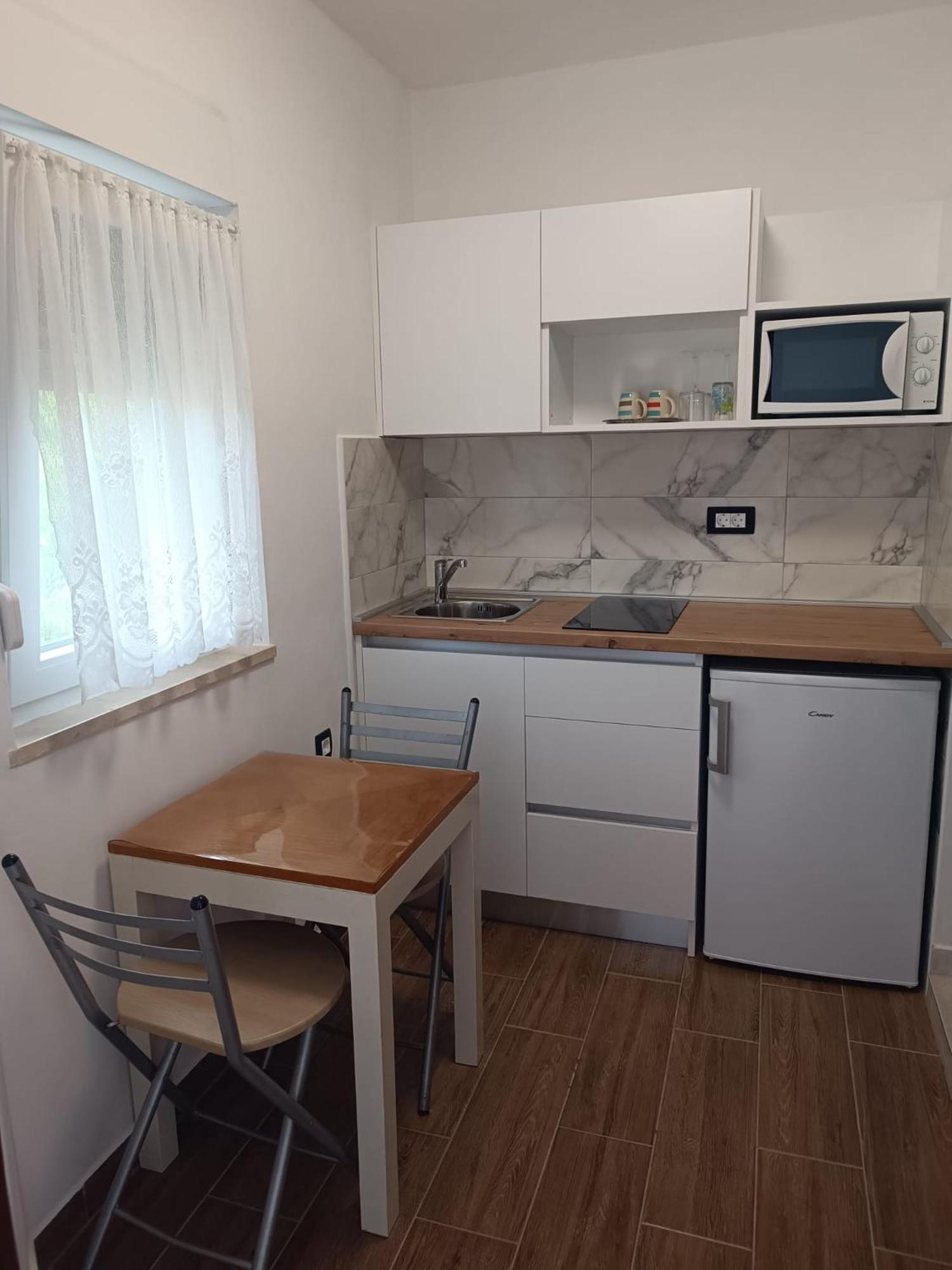 Apartments Novacic Πόρετς Εξωτερικό φωτογραφία